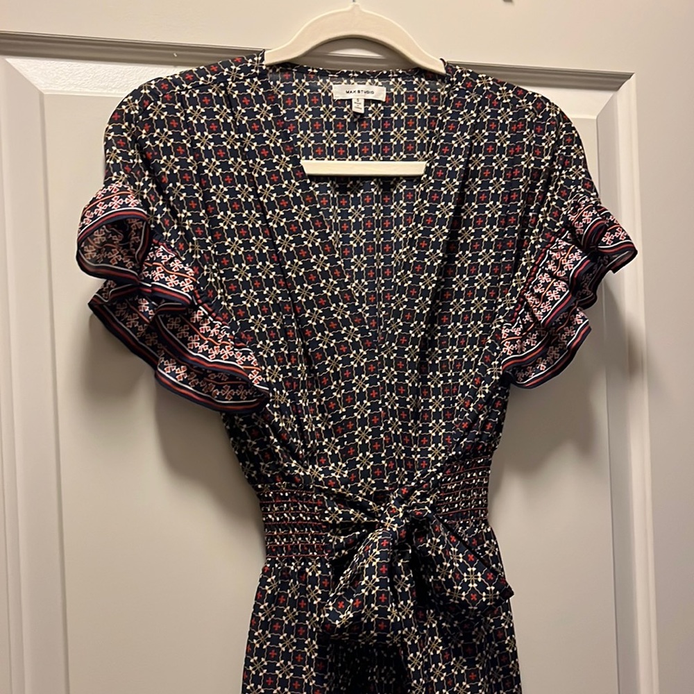 Navy blue dress with ruffled sleeves
